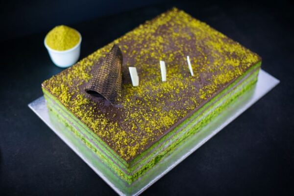 Pistachio Nutella Cake كيك الفستق النوتيلا Adams Bake 4090